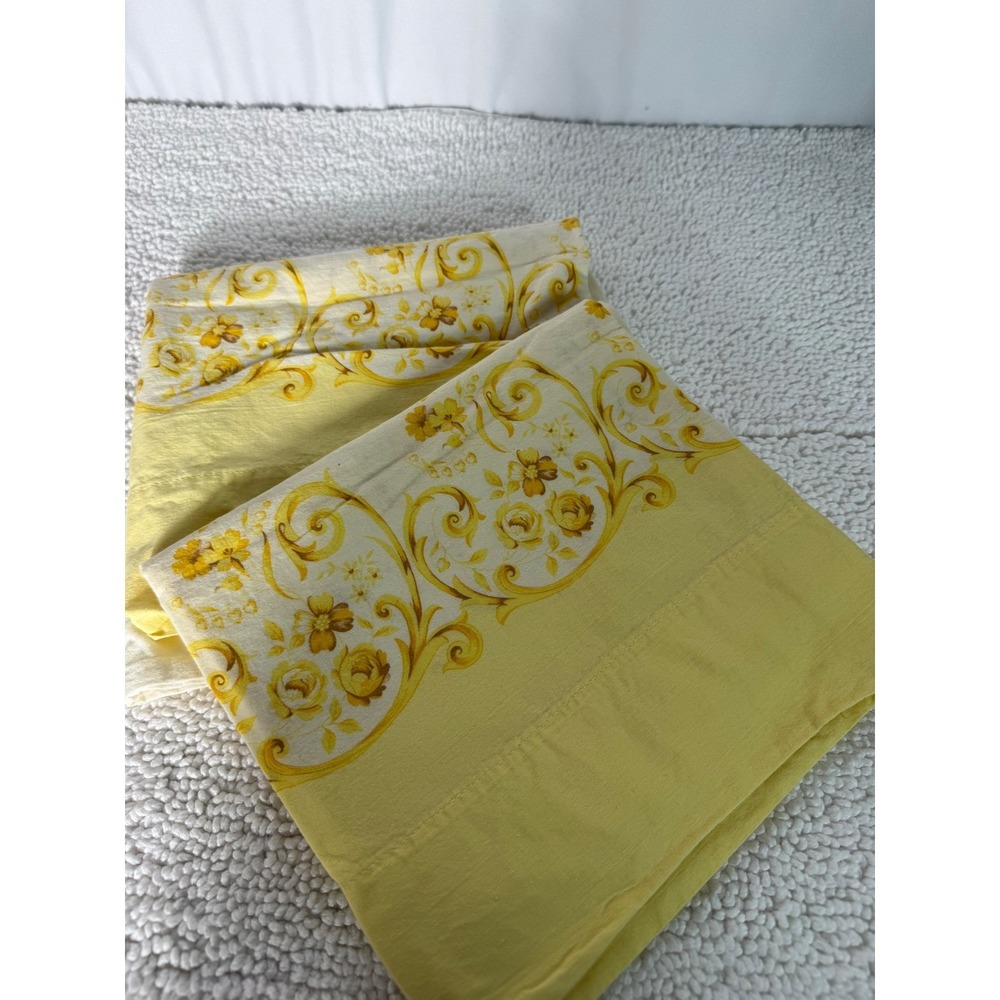 Vintage Yellow Floral Scroll‎ Pillowcases Set of 2 Queen Damask Luxury